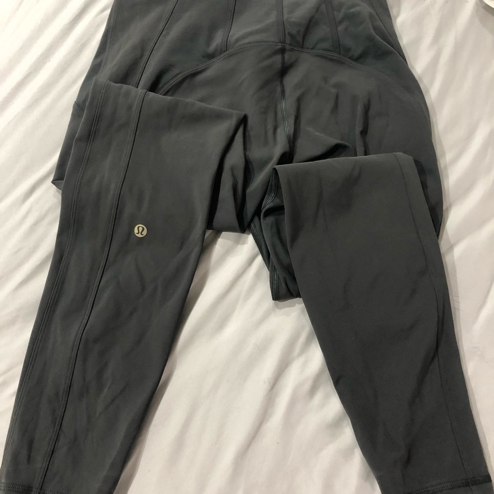 Lululemon Grey, high-waisted full-length leggings